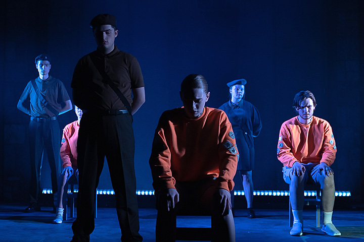 Zero for the Young Dudes! 